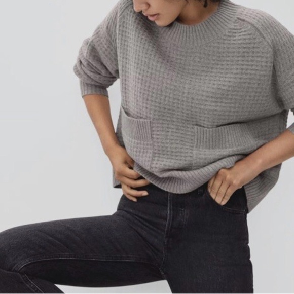 Everlane women’s Belgian Waffle 100% Cashmere sweater cropped sand crewneck topM - Picture 4 of 8